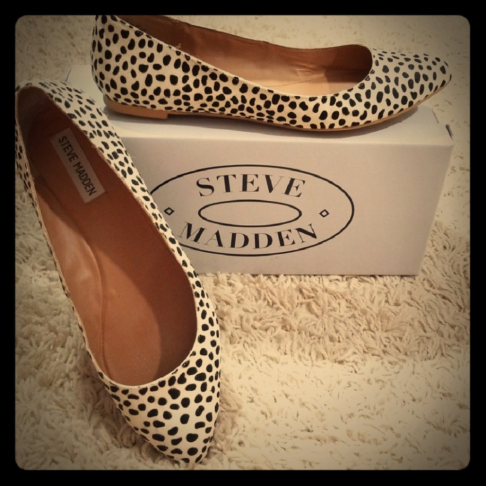 Steve Madden Cowhair Flats